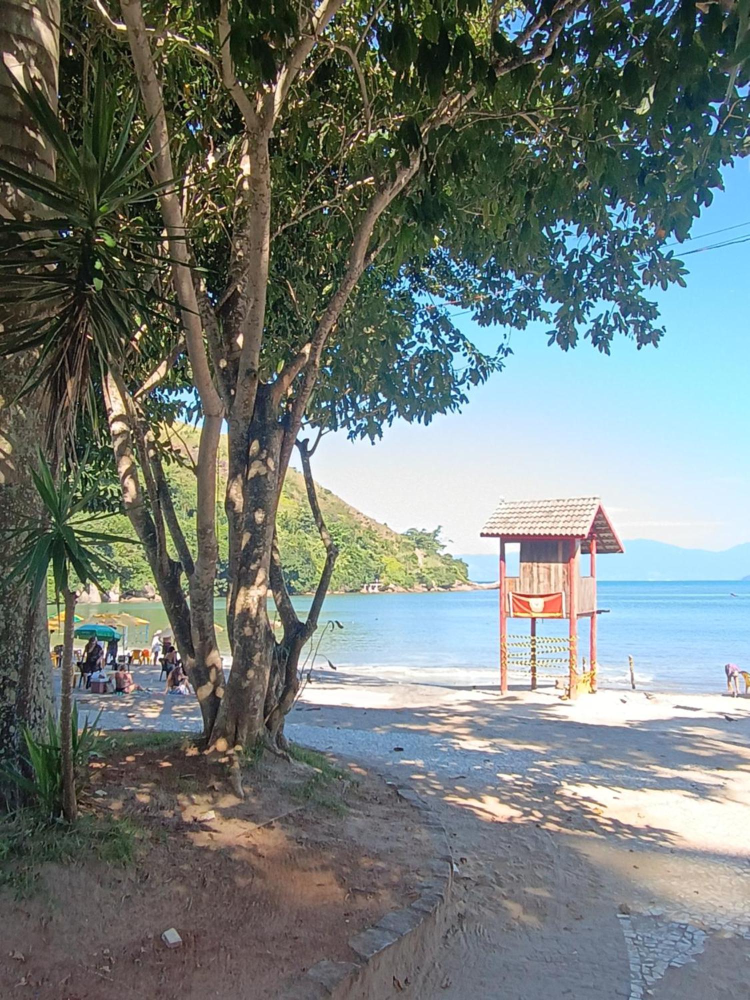 Апартаменты Pe Na Areia Prainha - Pedra Do Jacare Карагуататуба Экстерьер фото